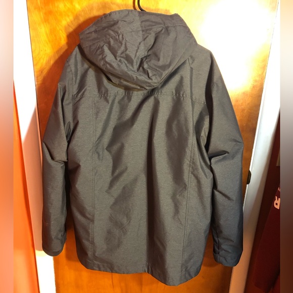 Columbia Winter Ski Jacket - Picture 2 of 6